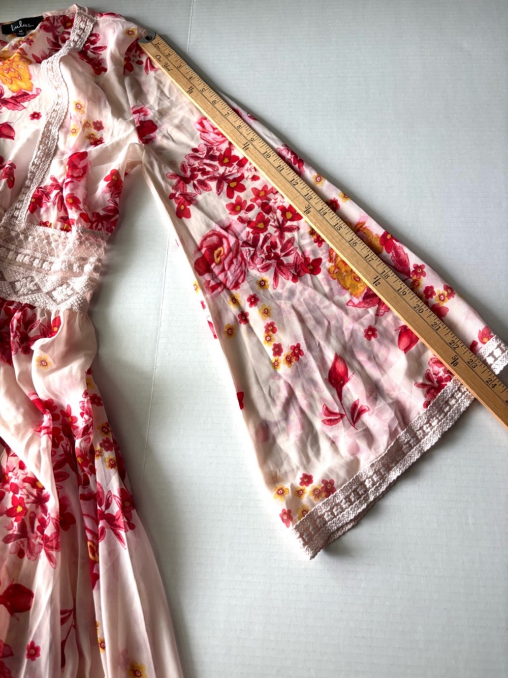 Lulus Sunshine Dancer Cream Floral Chiffon Lace Duster Maxi Cover Up Women’s M - Picture 13 of 15